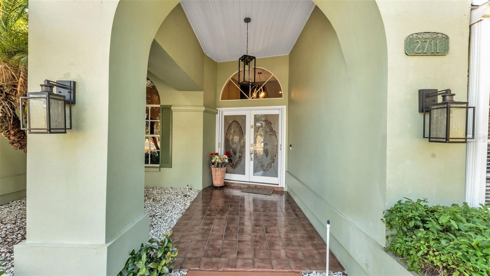 Image 12 of 76 For 2711 Fairway Drive