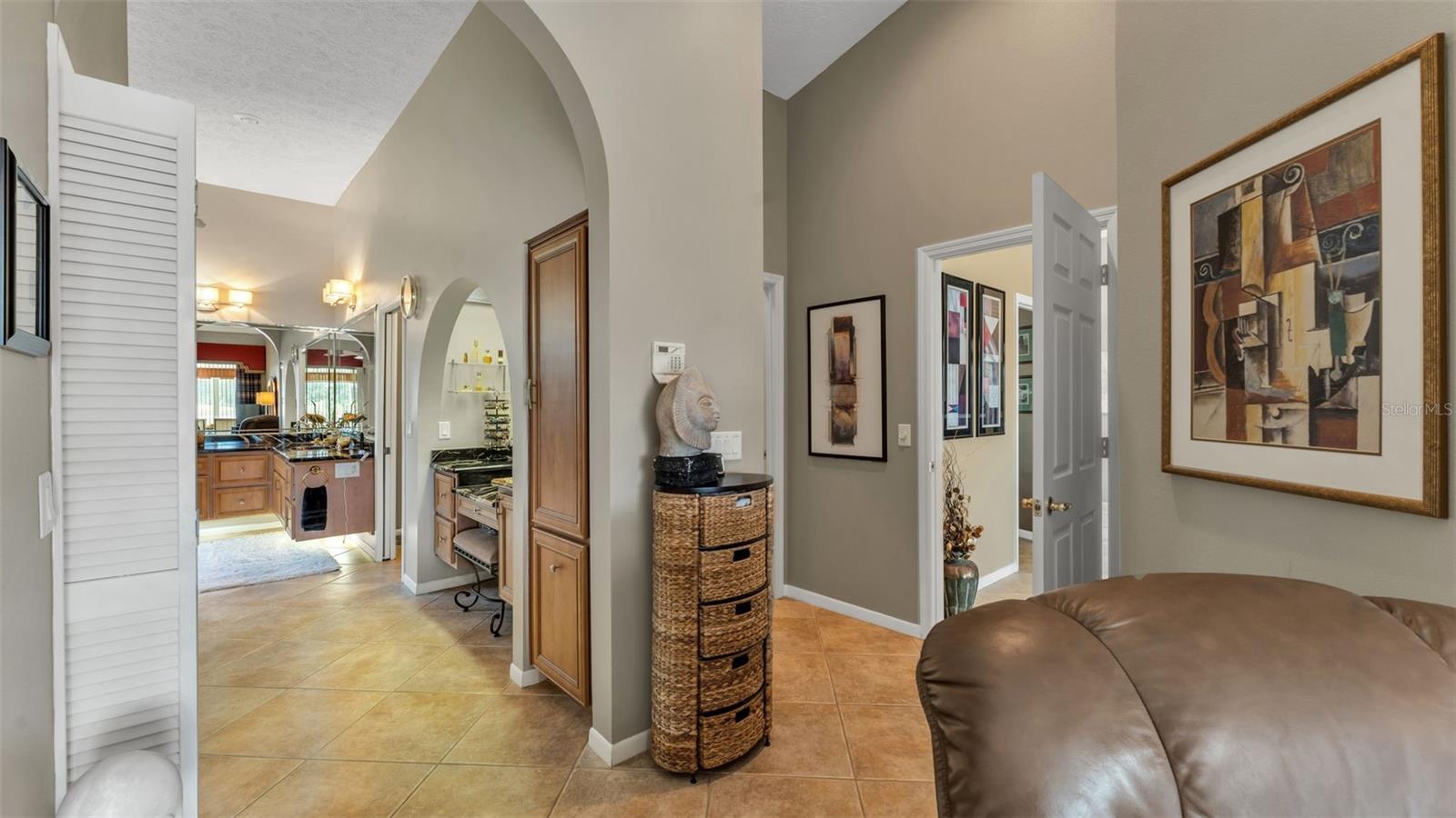 Image 23 of 76 For 2711 Fairway Drive