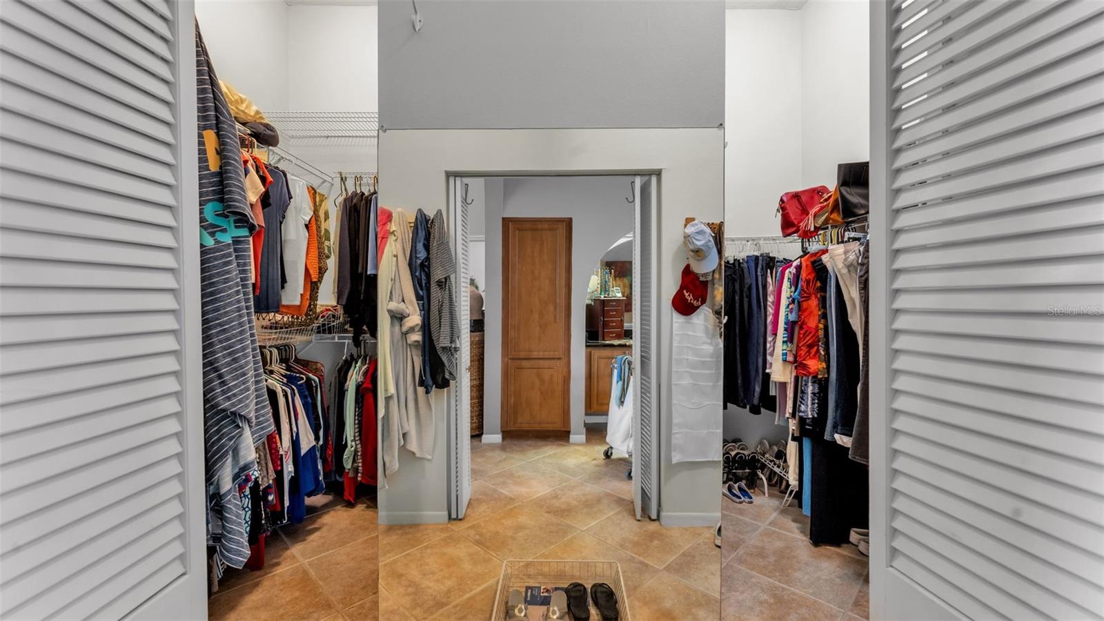 Image 29 of 76 For 2711 Fairway Drive