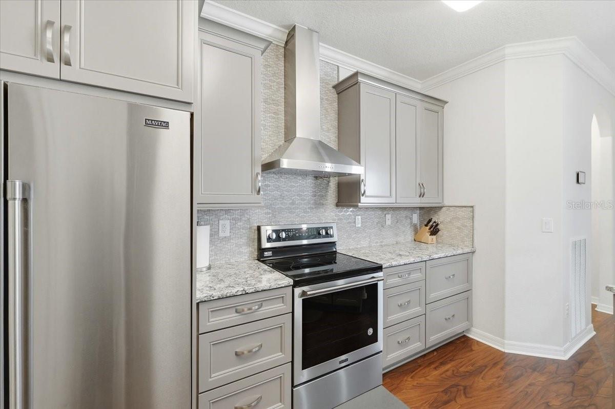 Image 15 of 57 For 225 Franklin Court