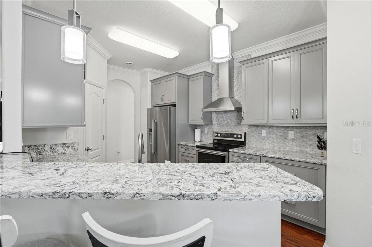 Image 17 of 57 For 225 Franklin Court