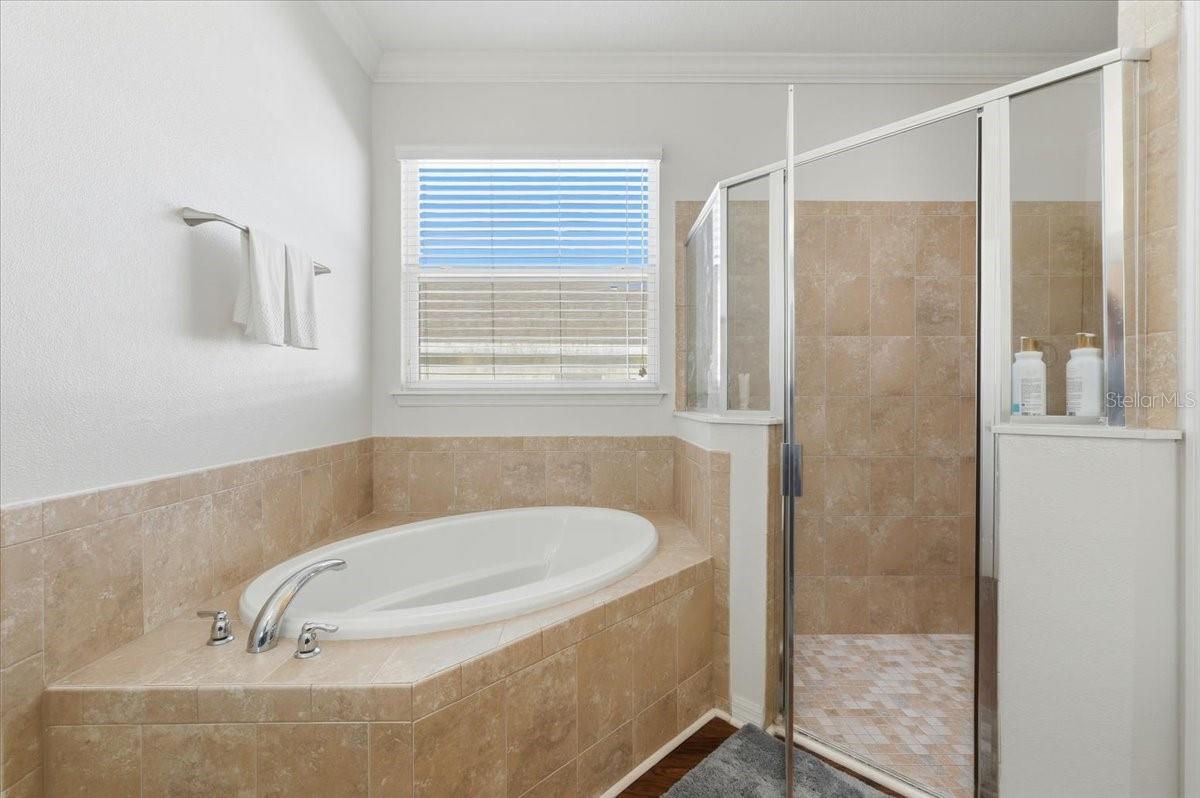 Image 29 of 57 For 225 Franklin Court