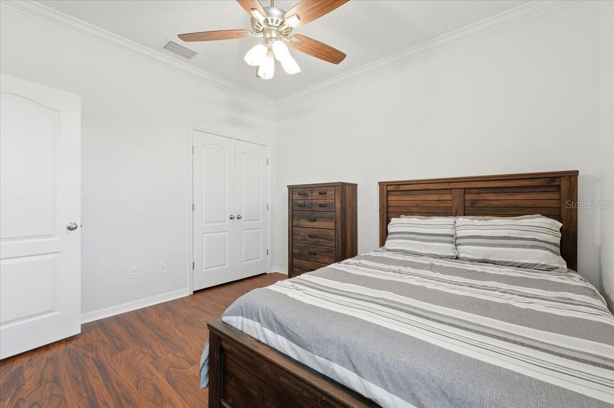 Image 40 of 57 For 225 Franklin Court