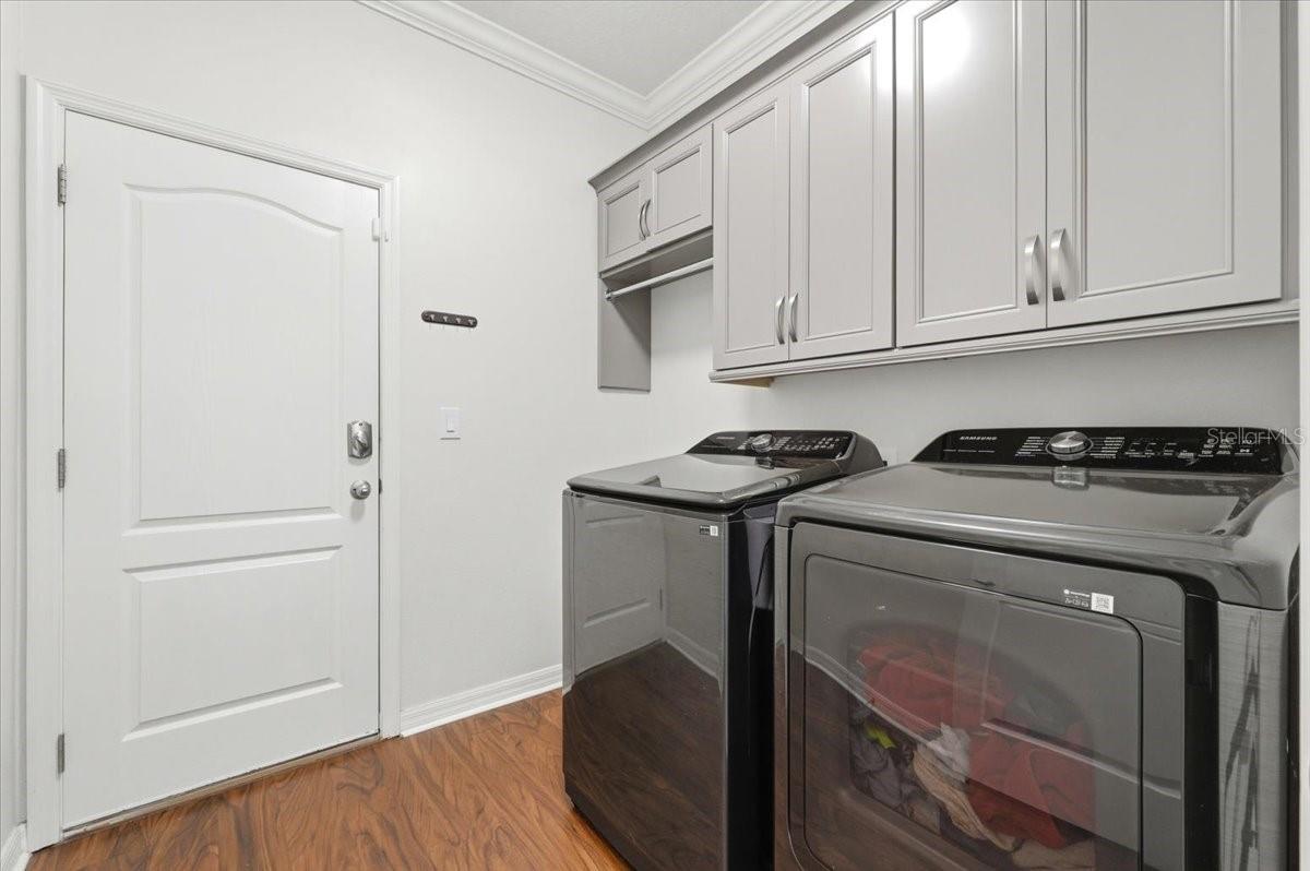 Image 44 of 57 For 225 Franklin Court