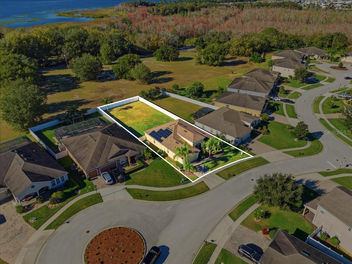 Image 54 of 57 For 225 Franklin Court