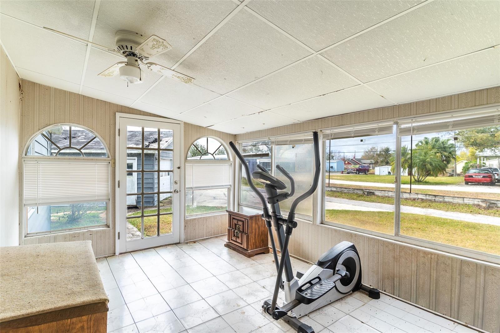 Image 6 of 23 For 4530 Lake Lowery Road