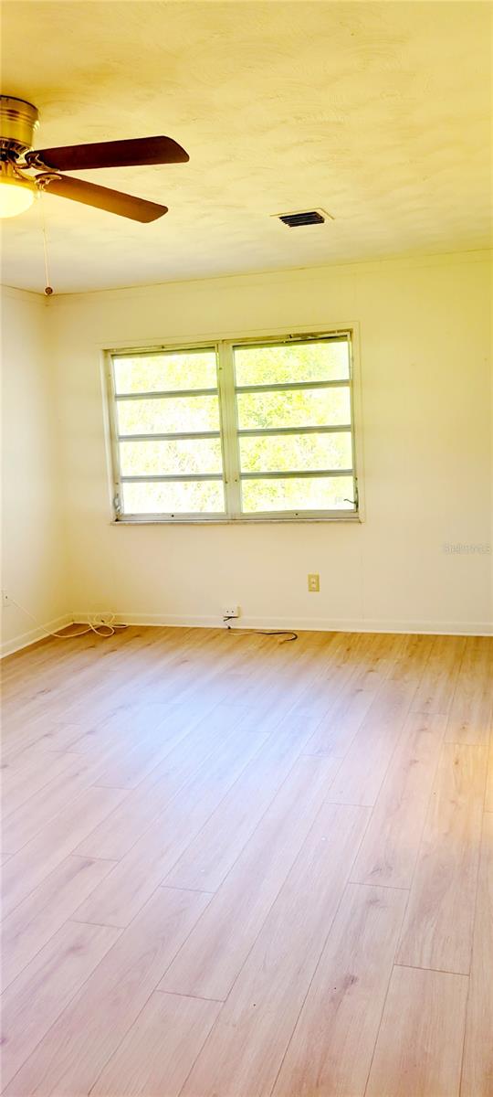 Listing photo id 35 for 11504 Taylor Road