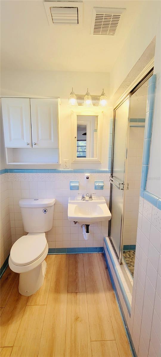 Listing photo id 64 for 11504 Taylor Road