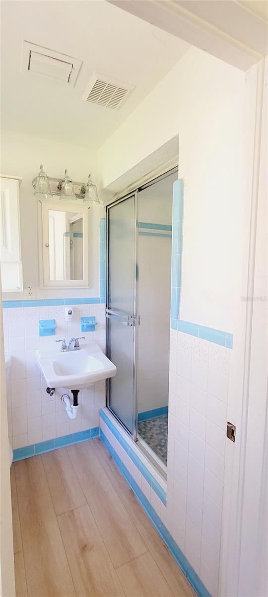 Listing photo id 66 for 11504 Taylor Road