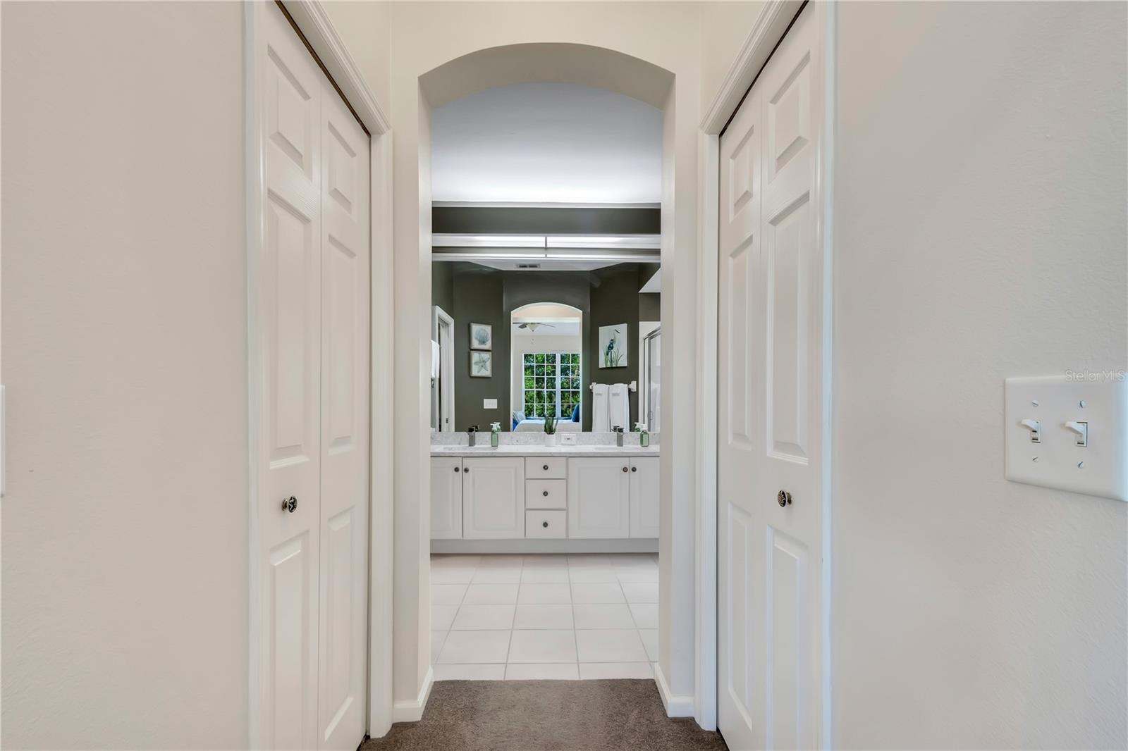 Image 19 of 58 For 421 Enclave Place