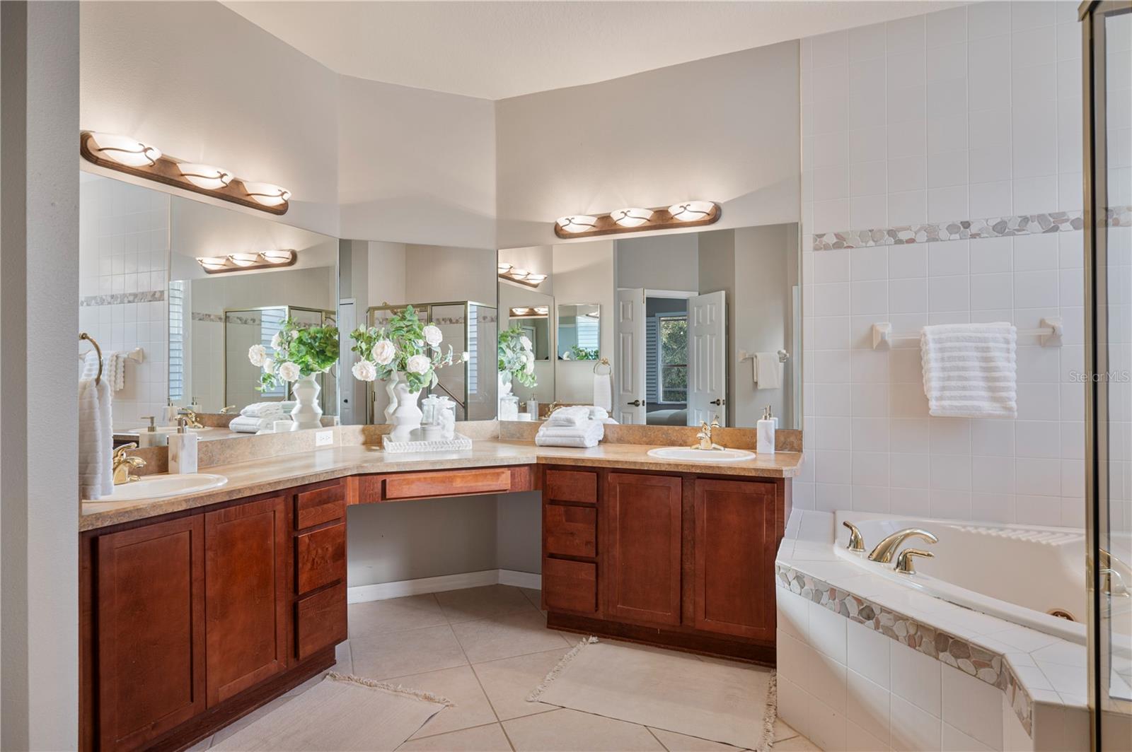 Image 31 of 73 For 3387 Fiddle Leaf Way