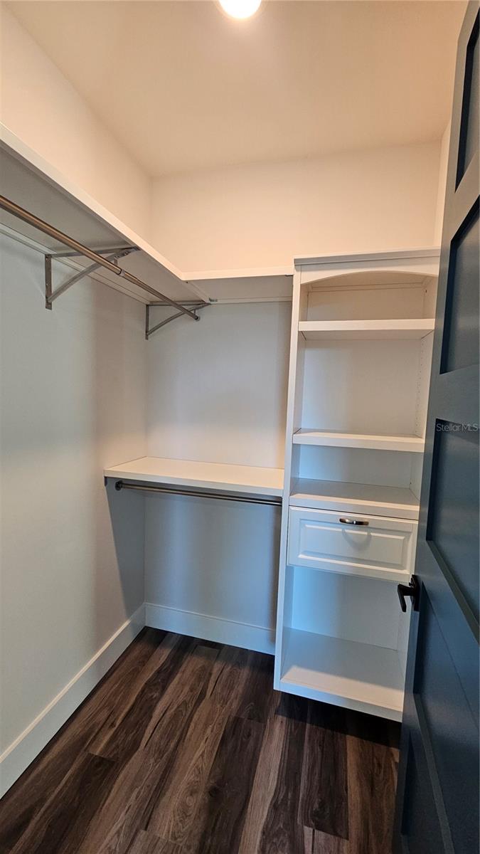 Image 25 of 58 For 4716 Euclid Avenue