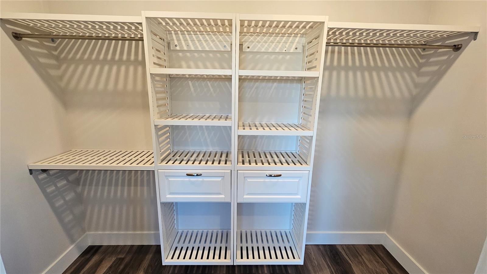 Image 38 of 58 For 4716 Euclid Avenue