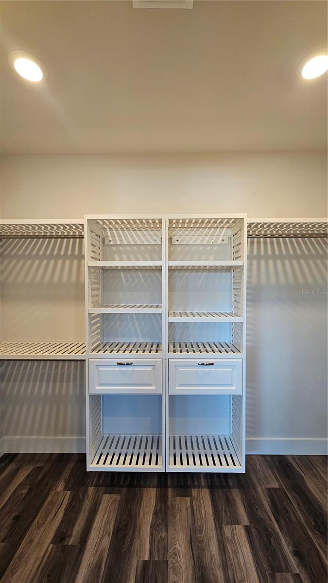 Image 39 of 58 For 4716 Euclid Avenue