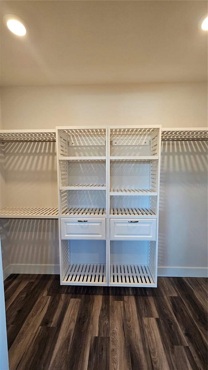 Image 40 of 58 For 4716 Euclid Avenue