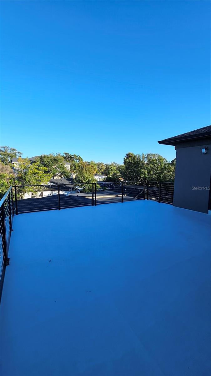 Image 45 of 58 For 4716 Euclid Avenue