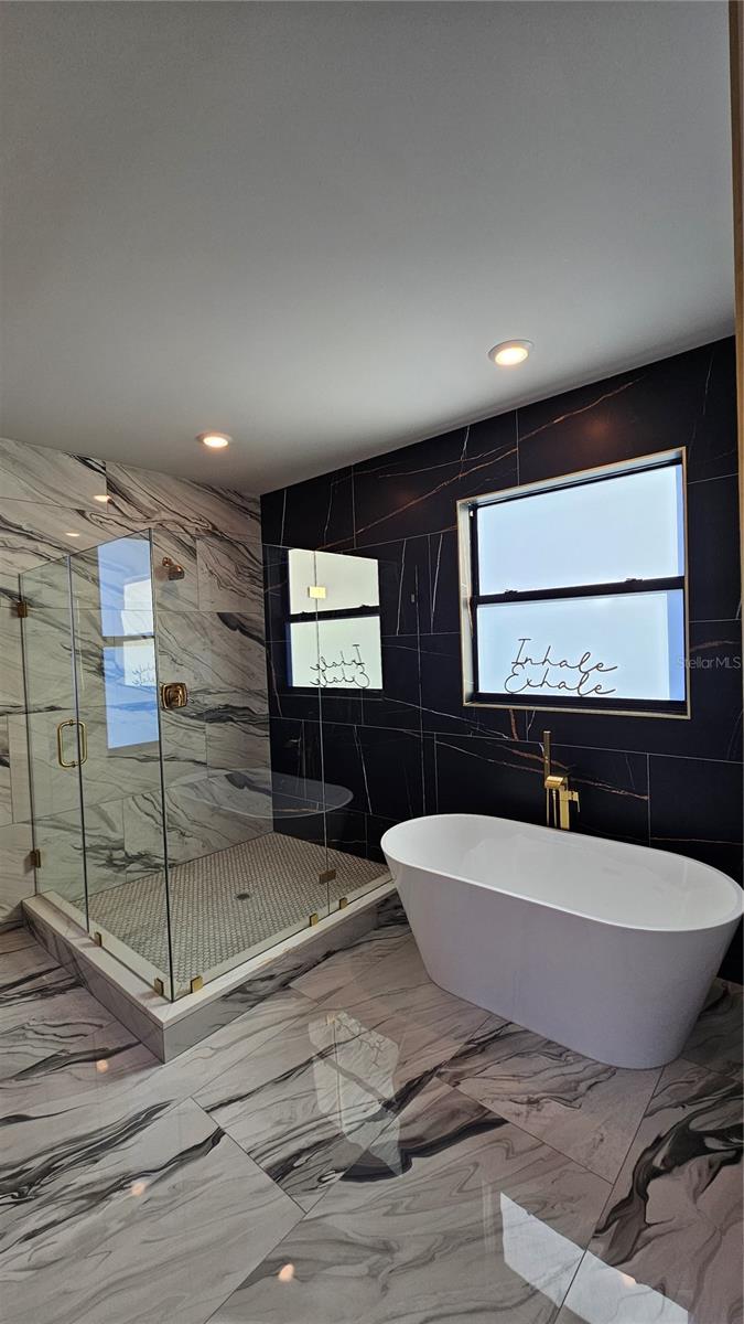 Image 49 of 58 For 4716 Euclid Avenue