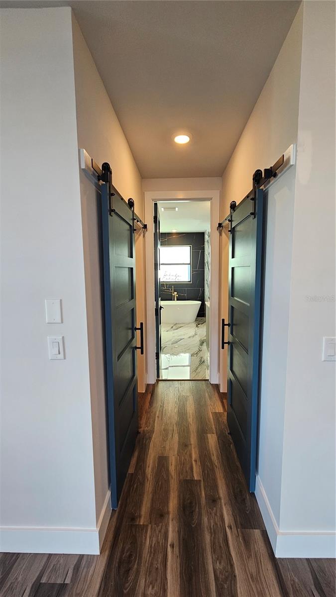 Image 54 of 58 For 4716 Euclid Avenue