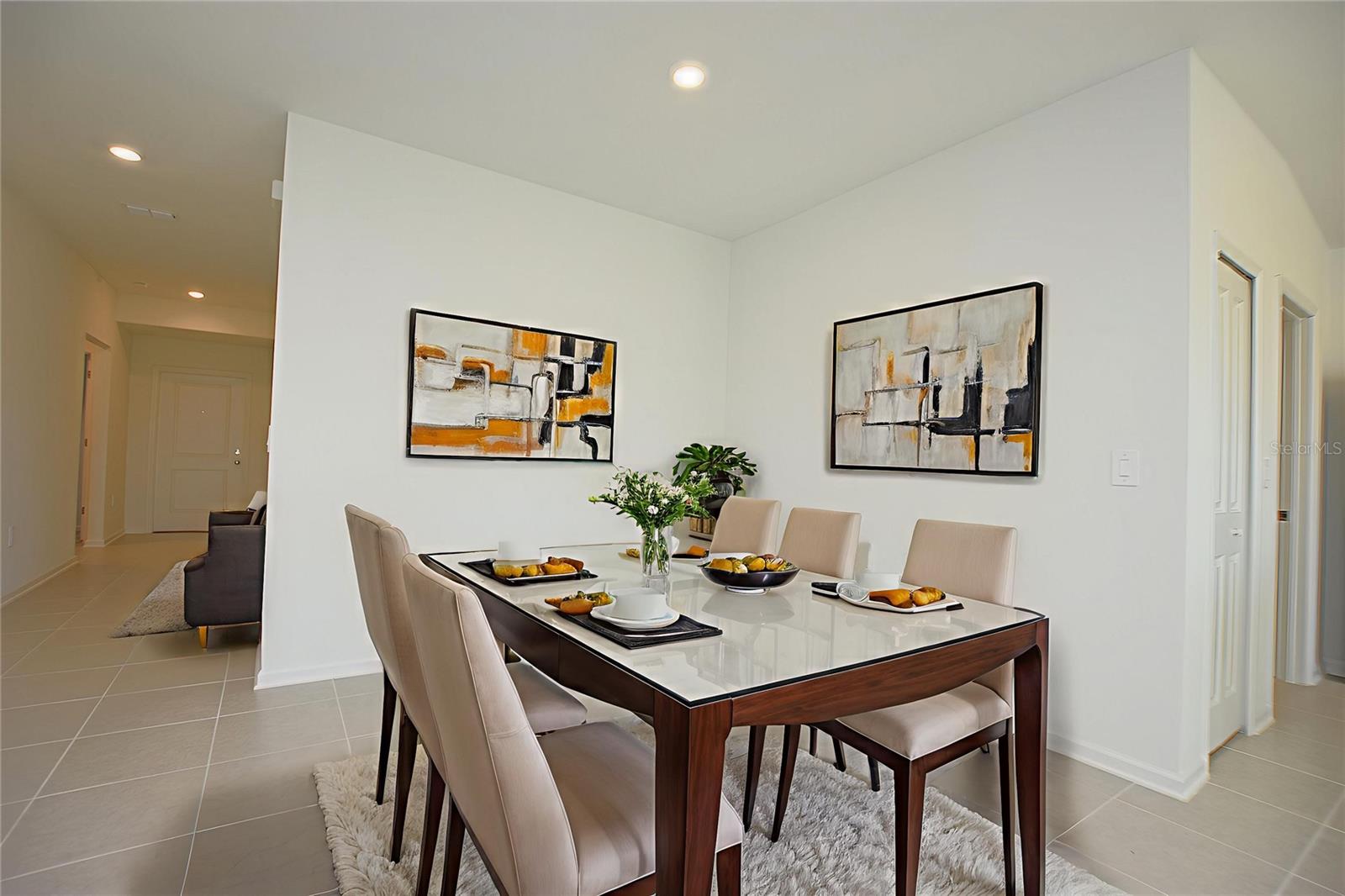 Image 10 of 37 For 2216 Crown Rock Drive