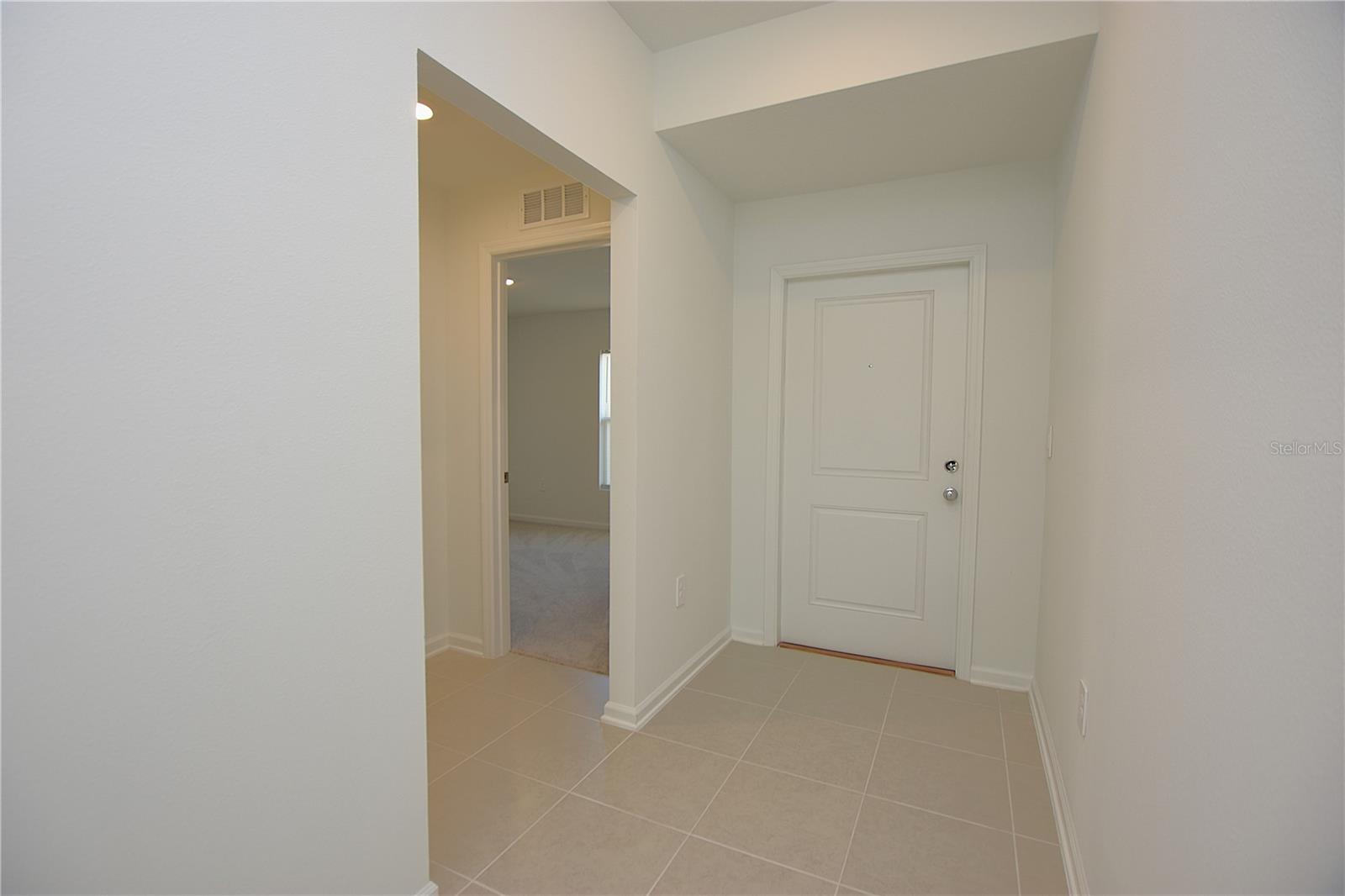 Image 17 of 37 For 2216 Crown Rock Drive