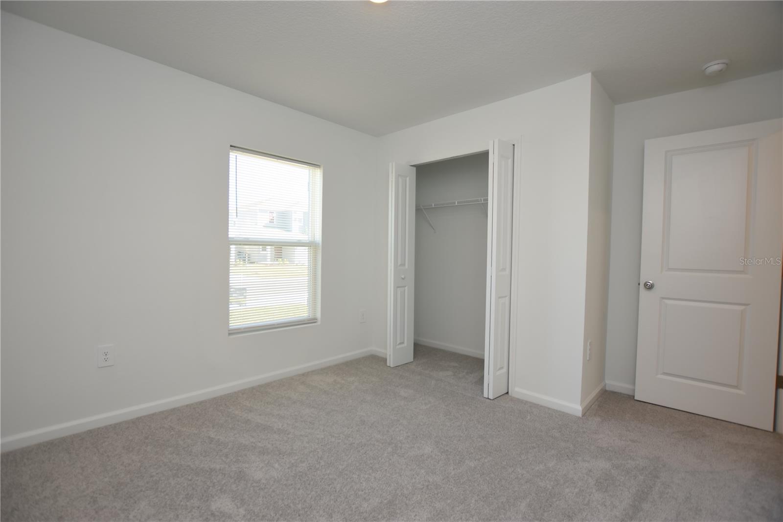 Image 19 of 37 For 2216 Crown Rock Drive