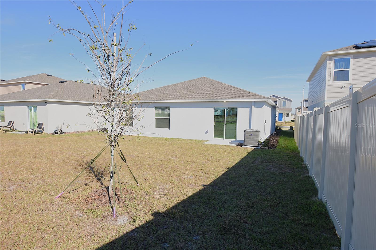 Image 33 of 37 For 2216 Crown Rock Drive