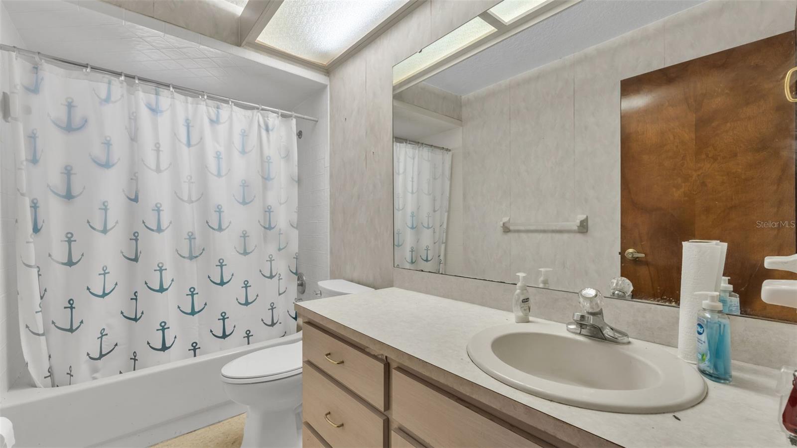 Image 16 of 24 For 1324 Costine Drive