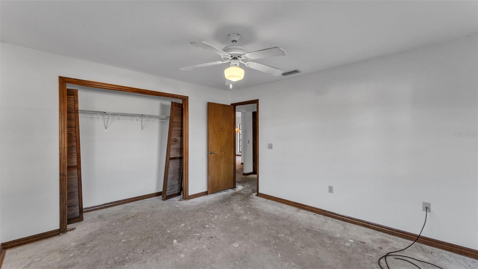 Image 18 of 24 For 1324 Costine Drive