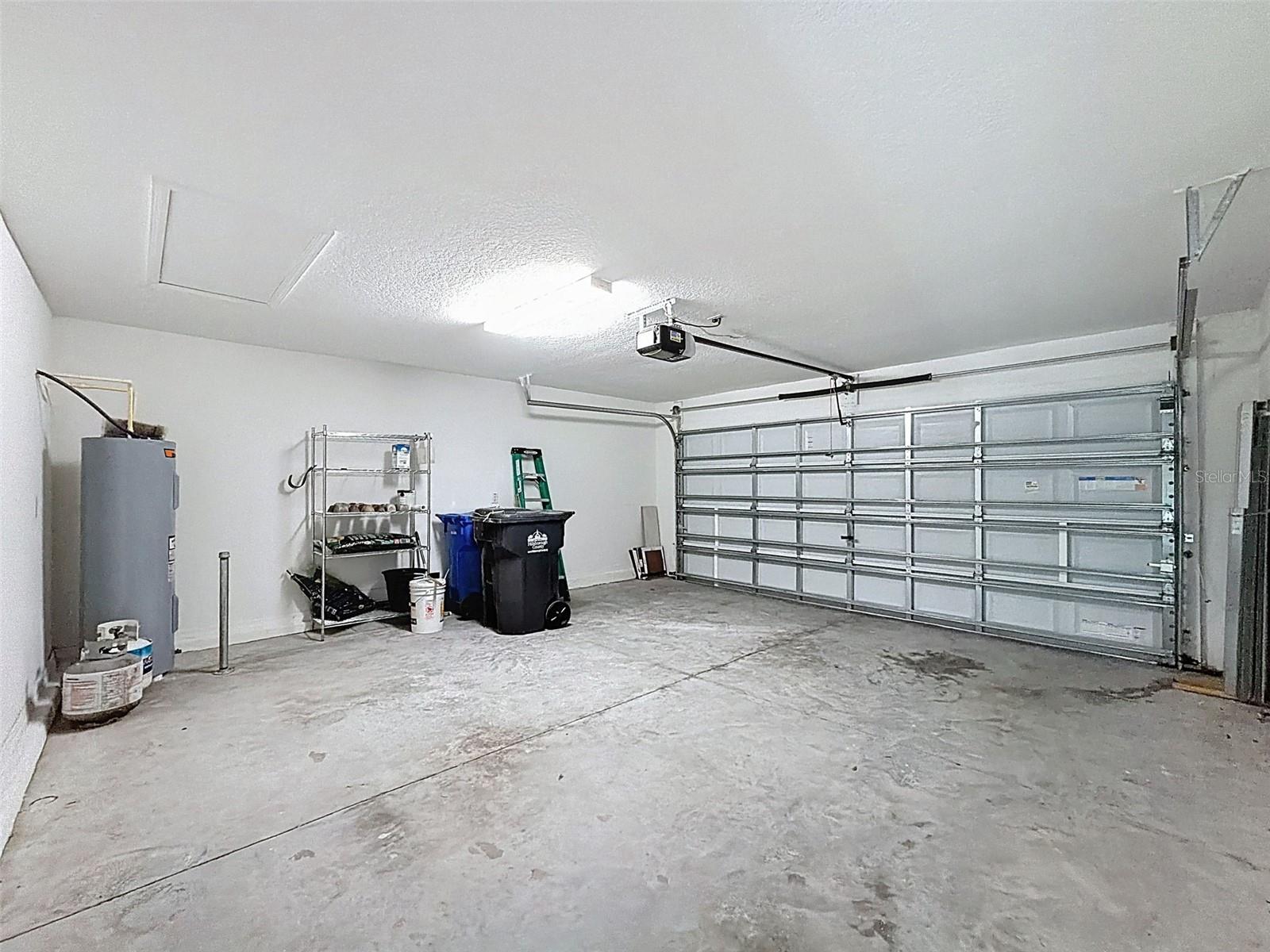 Image 16 of 36 For 15414 Wicked Strong Street