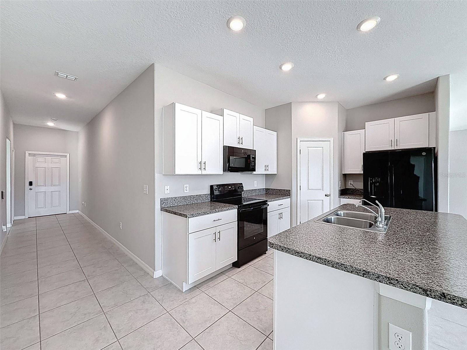 Image 9 of 36 For 15414 Wicked Strong Street