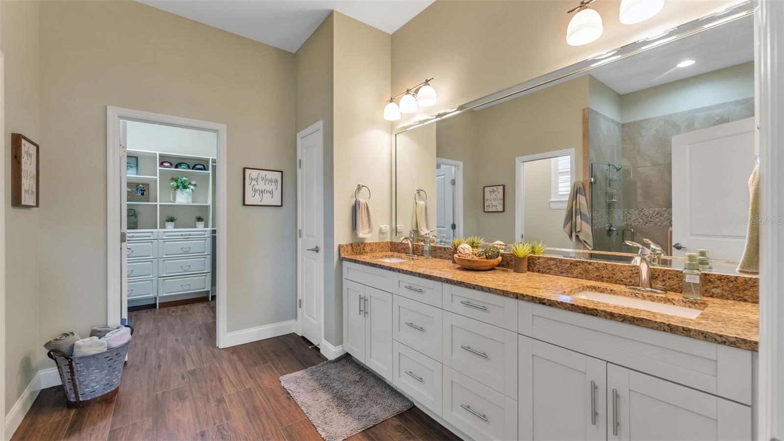 Image 15 of 31 For 3170 Pearly Drive