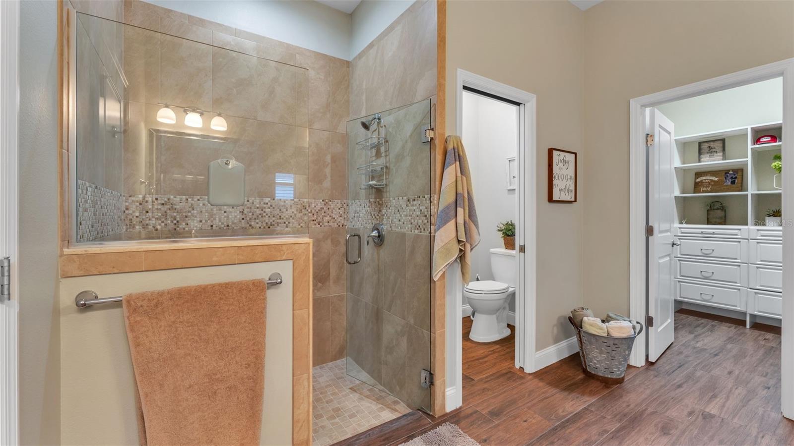 Image 16 of 31 For 3170 Pearly Drive