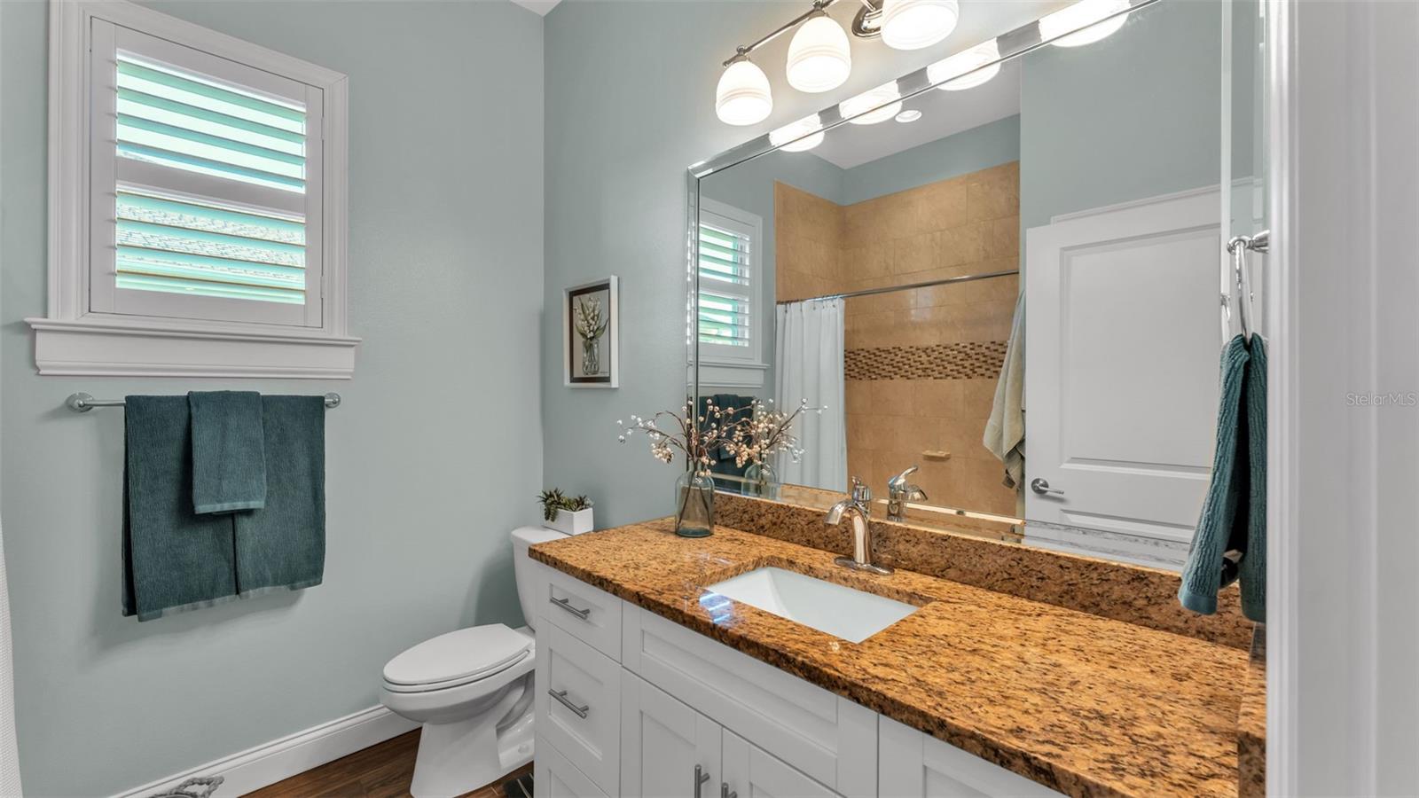 Image 20 of 31 For 3170 Pearly Drive