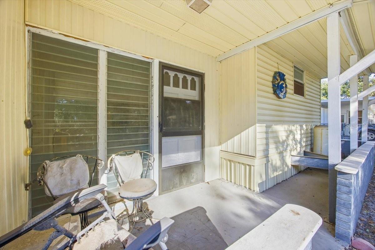 Image 28 of 37 For 10513 Lynnwood Avenue