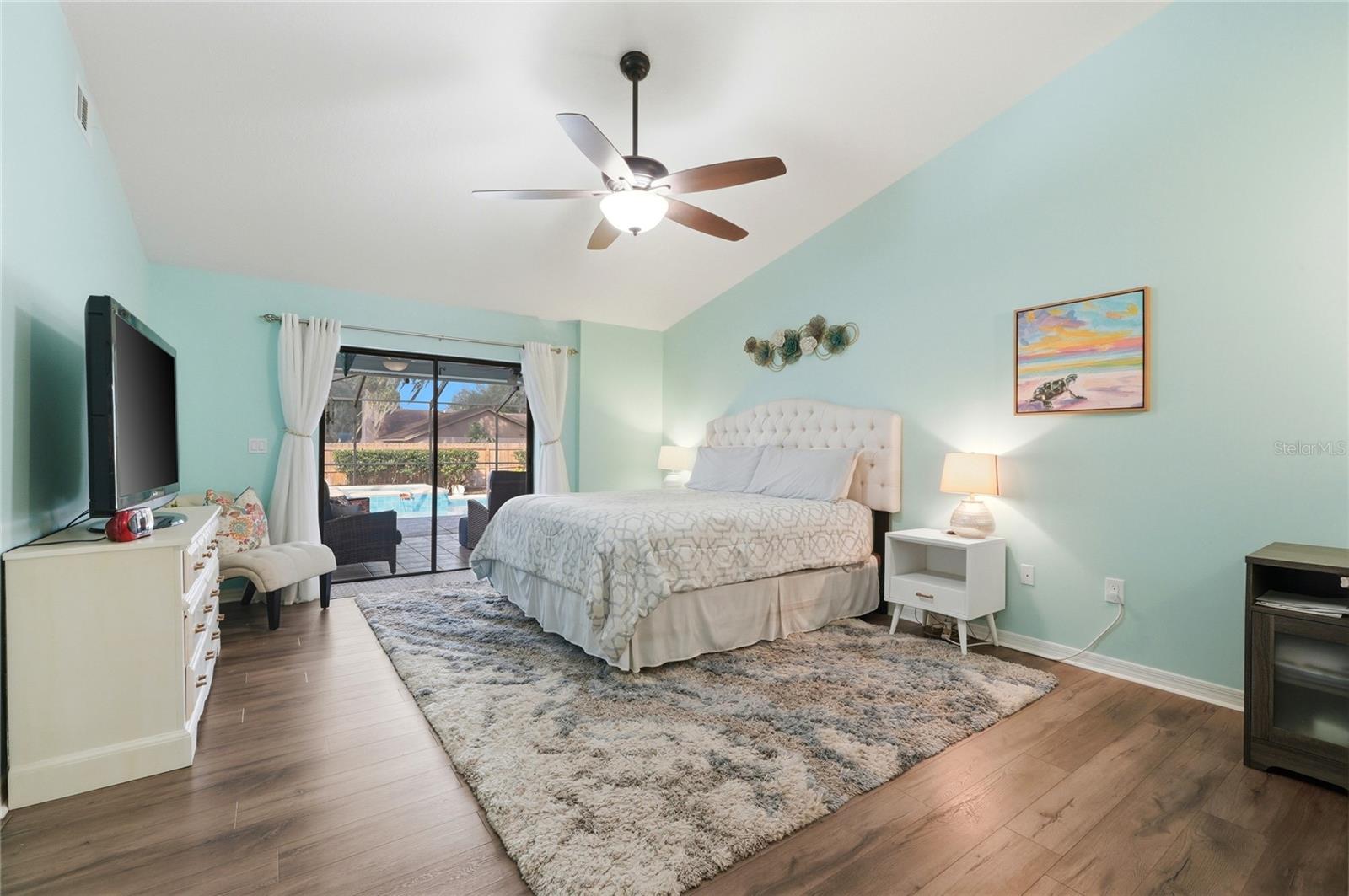 Image 18 of 56 For 5729 Buck Run Drive