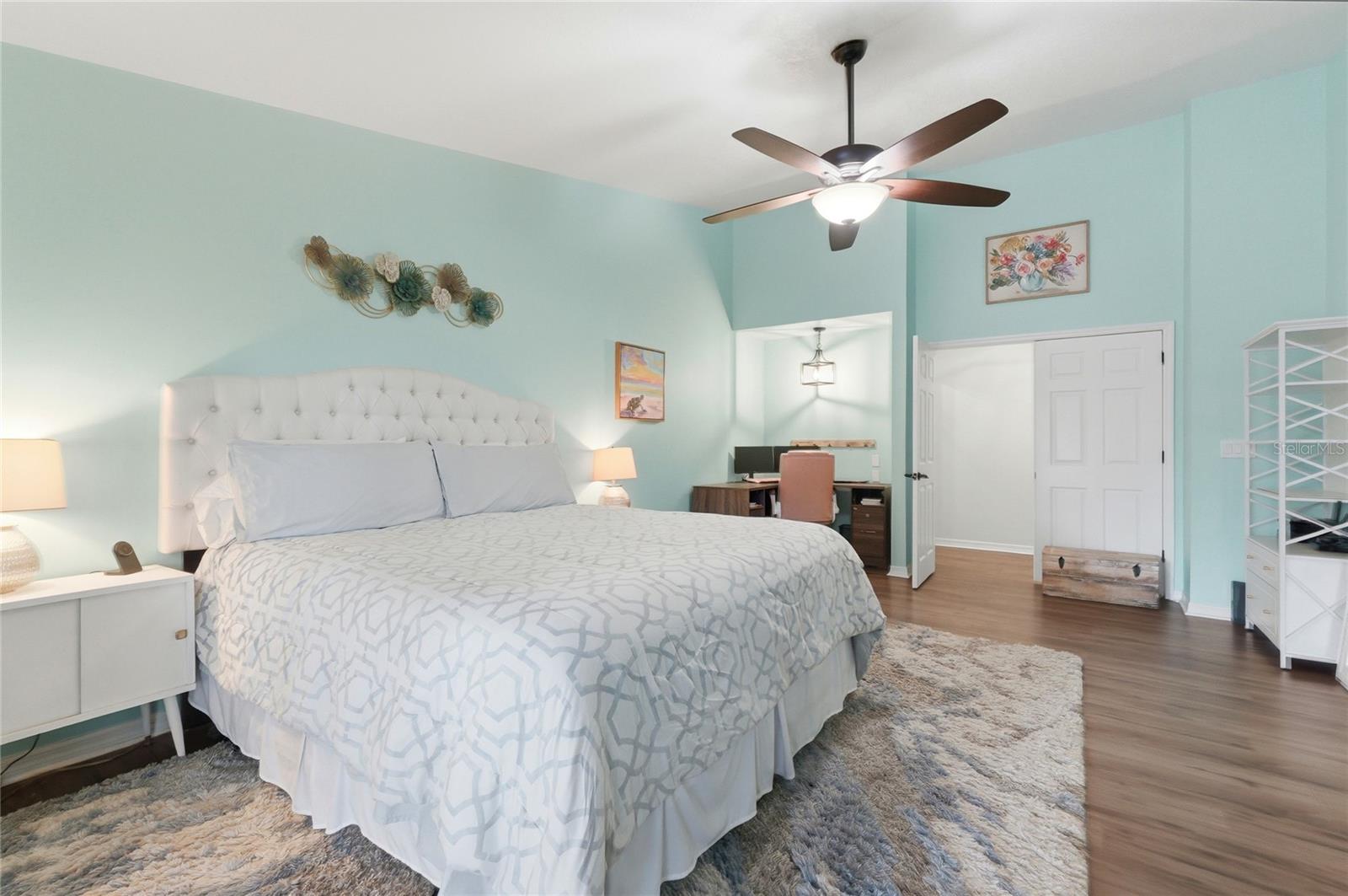 Image 19 of 56 For 5729 Buck Run Drive