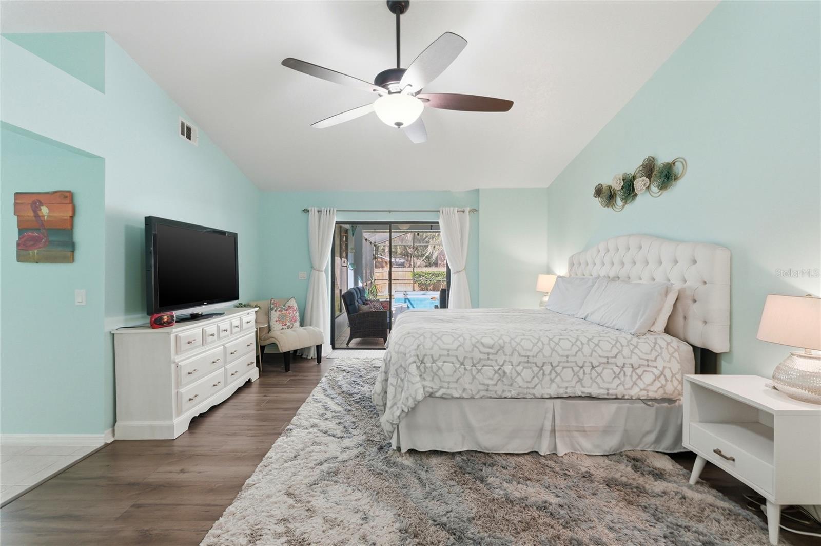 Image 21 of 56 For 5729 Buck Run Drive