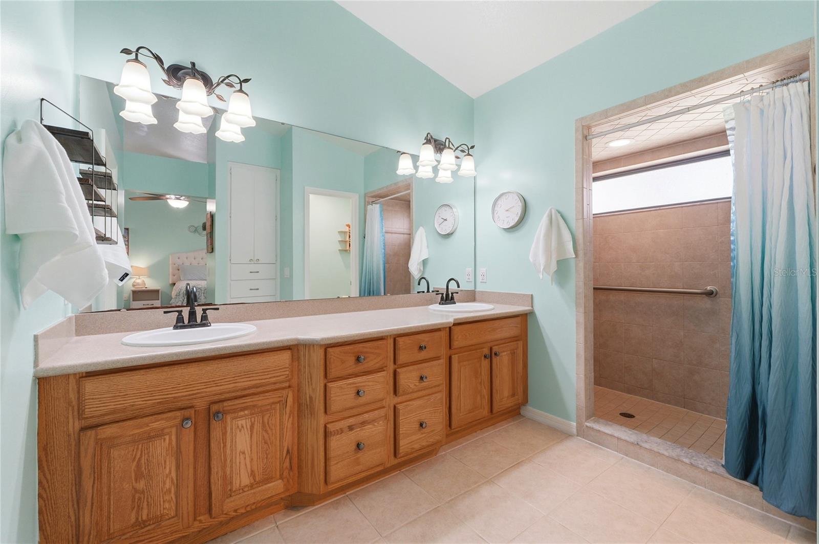 Image 24 of 56 For 5729 Buck Run Drive