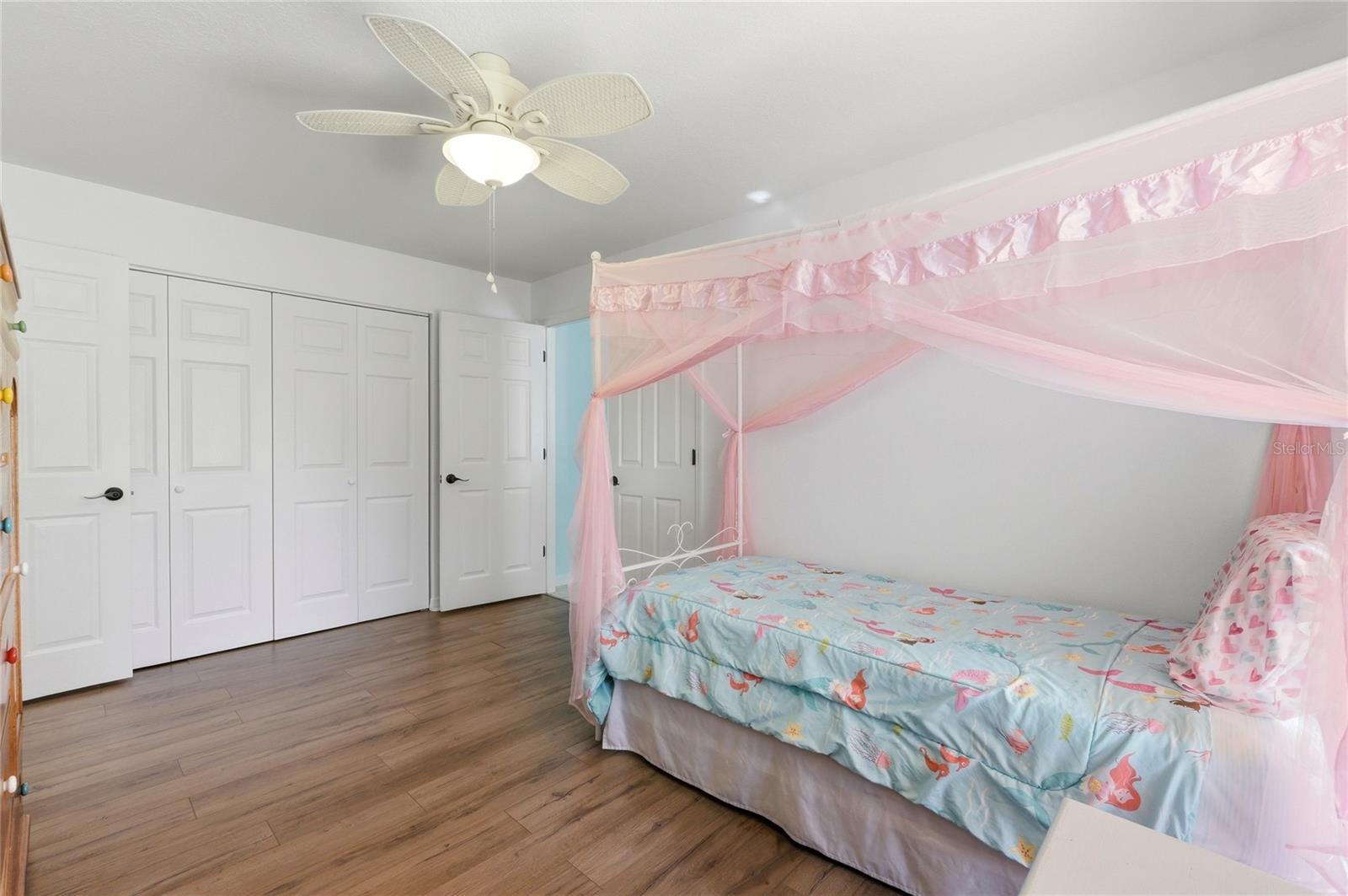 Image 28 of 56 For 5729 Buck Run Drive