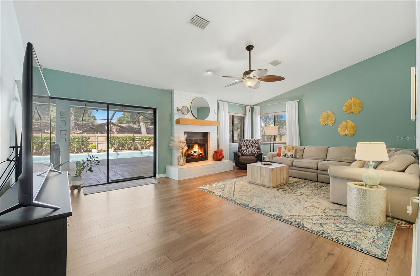 Image 8 of 56 For 5729 Buck Run Drive