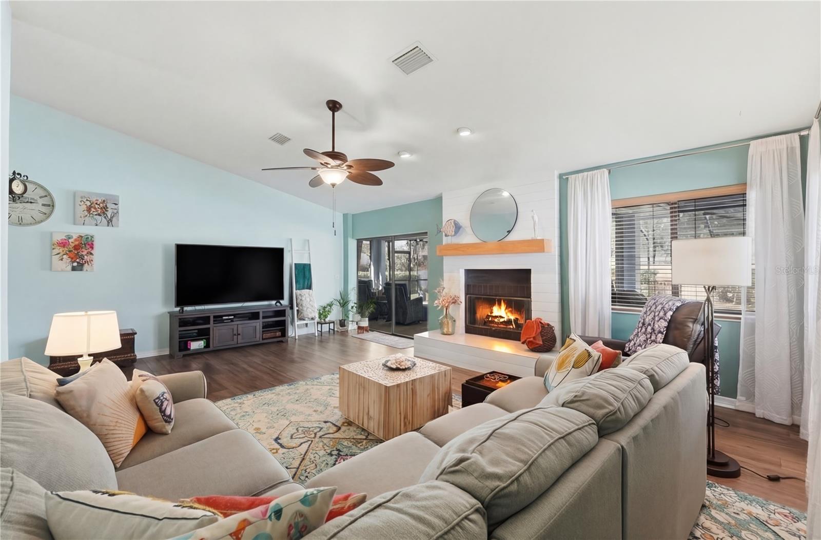 Image 9 of 56 For 5729 Buck Run Drive