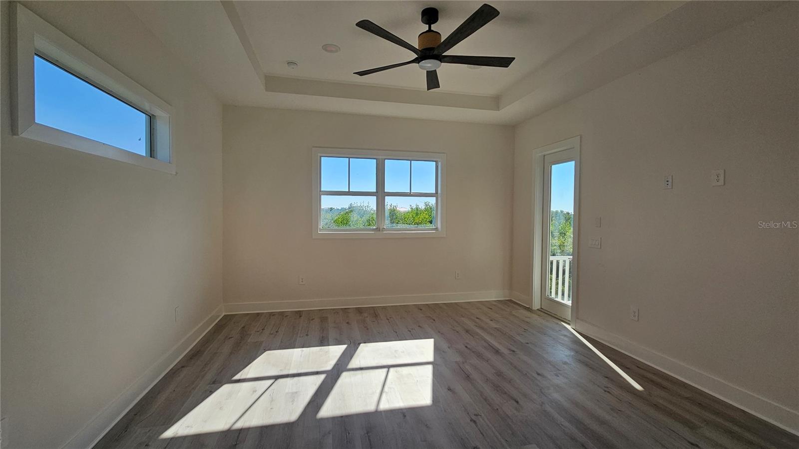 Image 17 of 39 For 10091 Eagle Preserve Drive