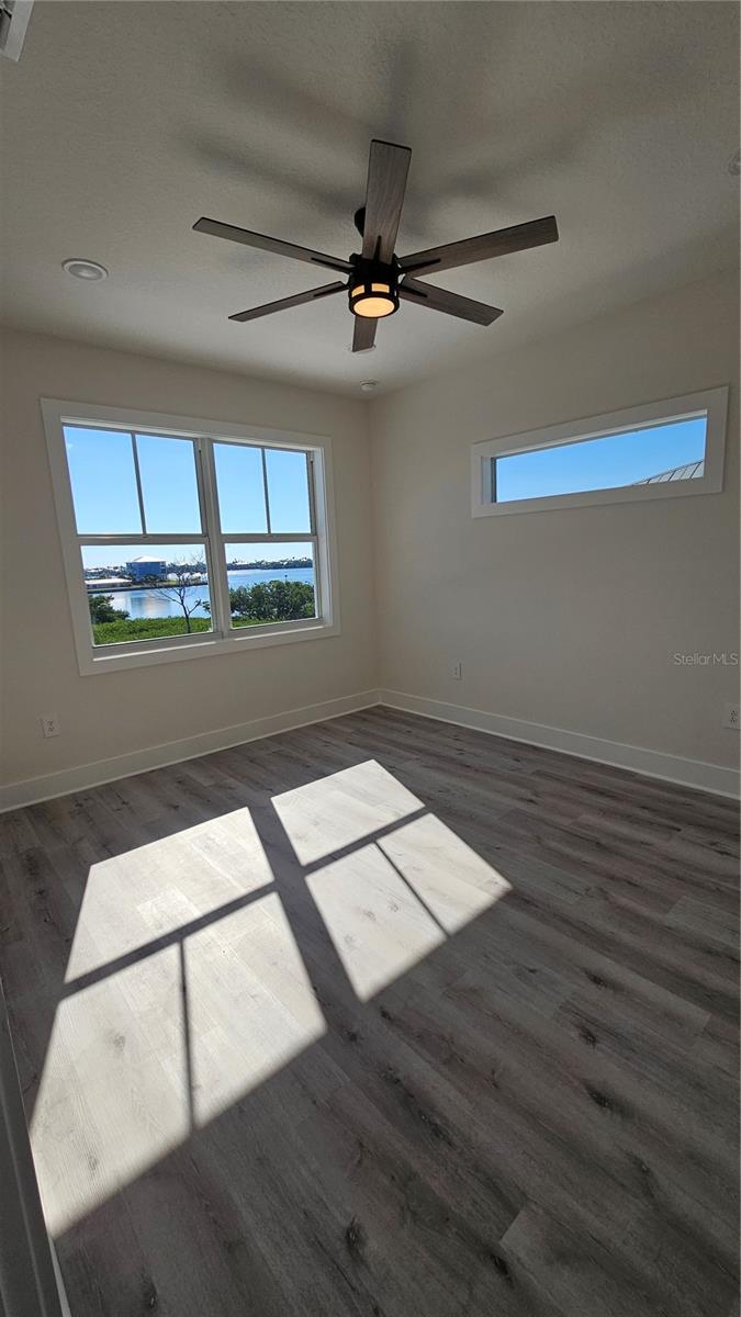 Image 33 of 39 For 10091 Eagle Preserve Drive