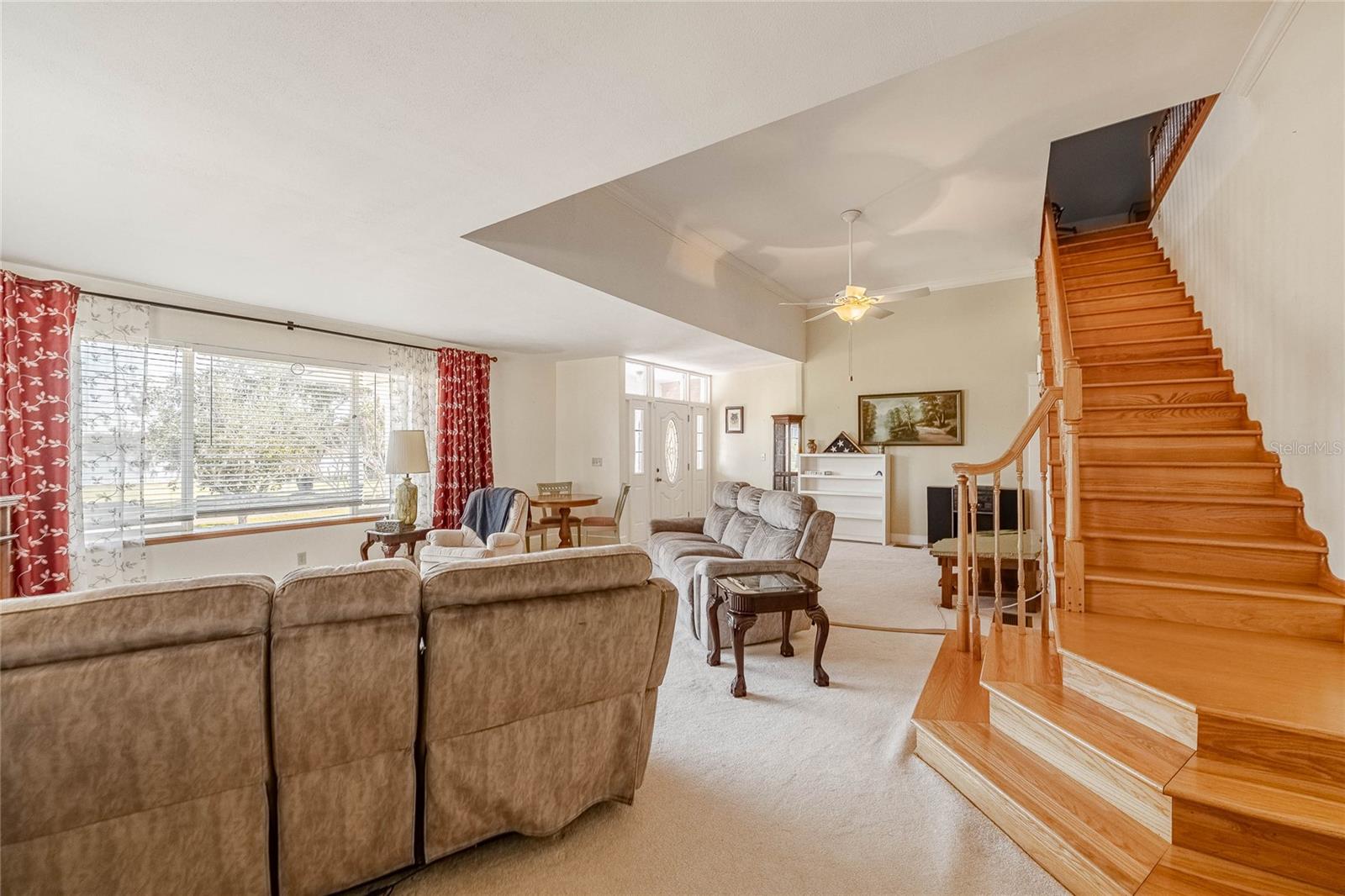 Image 25 of 68 For 102 Lakeshore Boulevard