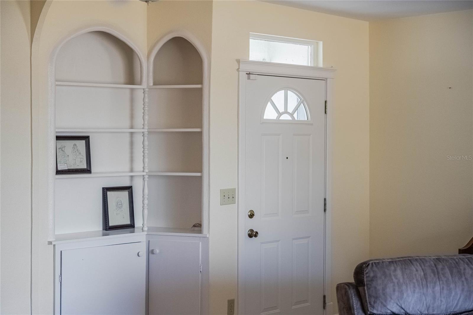 Image 45 of 68 For 102 Lakeshore Boulevard