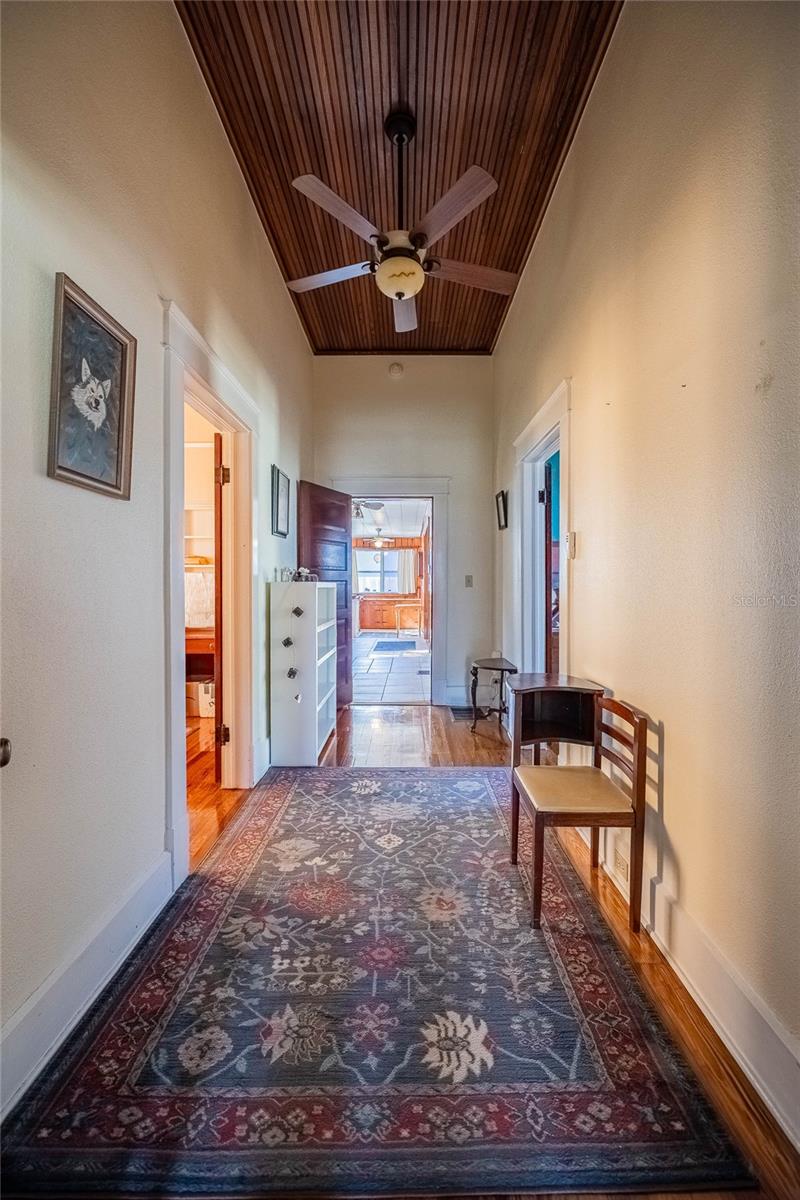 Image 47 of 68 For 102 Lakeshore Boulevard