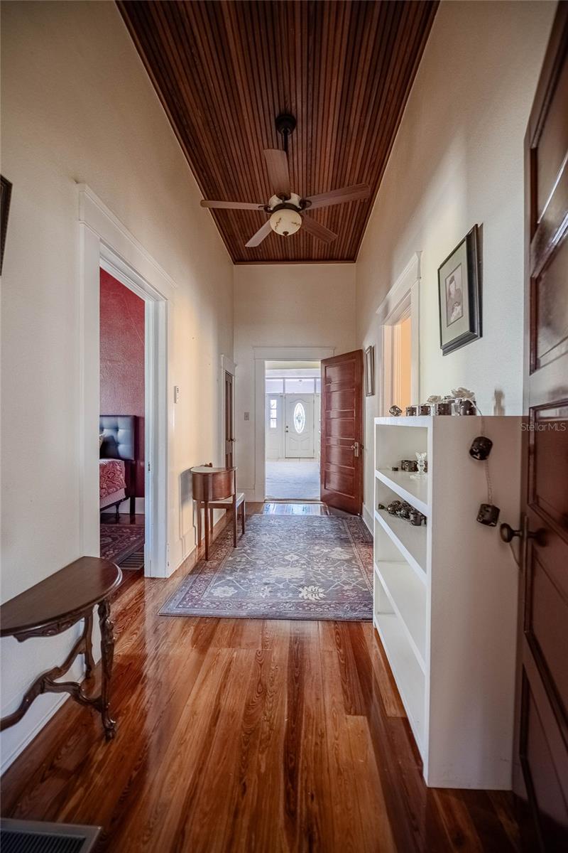 Image 48 of 68 For 102 Lakeshore Boulevard