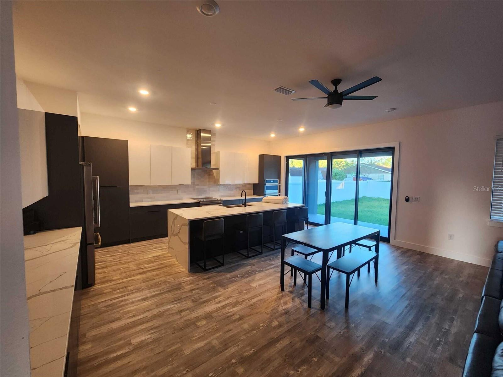 Image 3 of 20 For 3615 Anderson Avenue