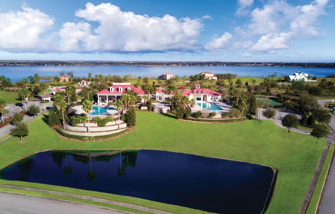 Image 4 of 19 For 216 Caladium Avenue