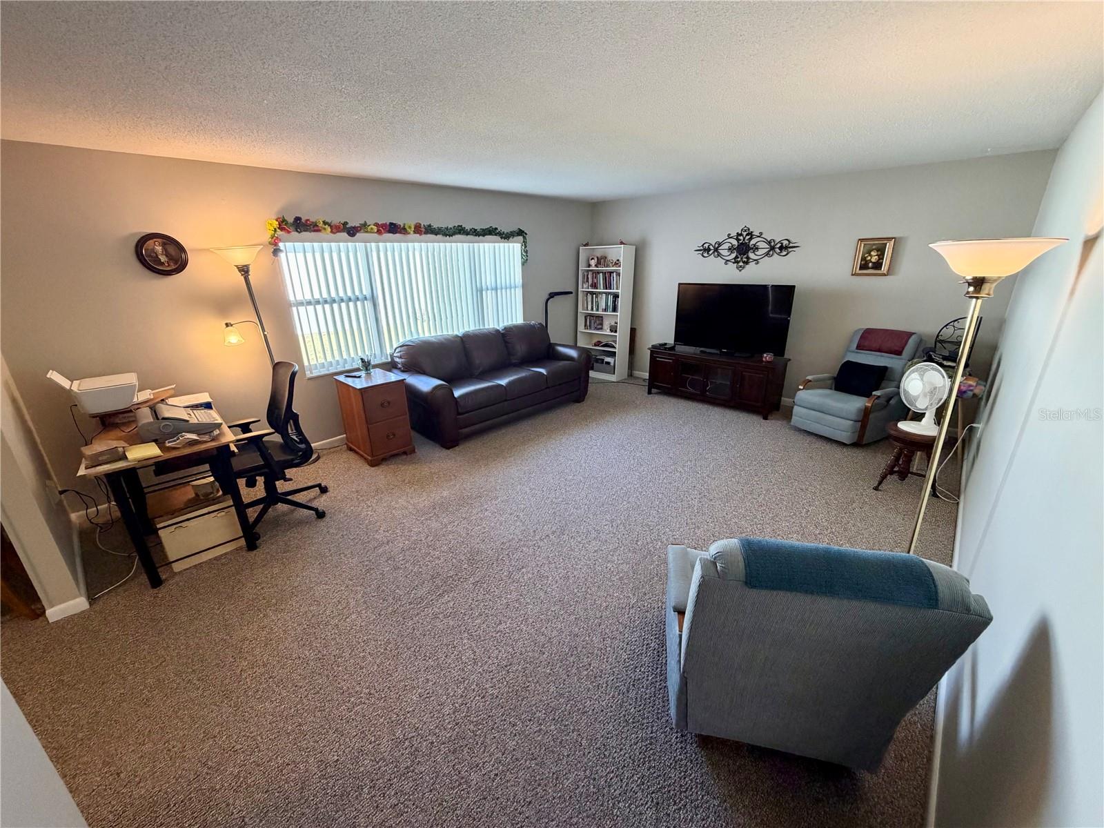 Image 10 of 34 For 515 Cameo Drive